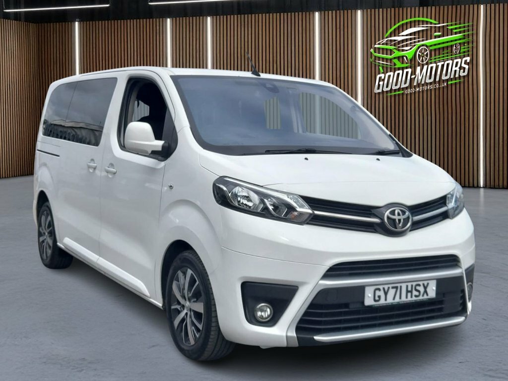 Toyota Proace Verso 2L Family White #4