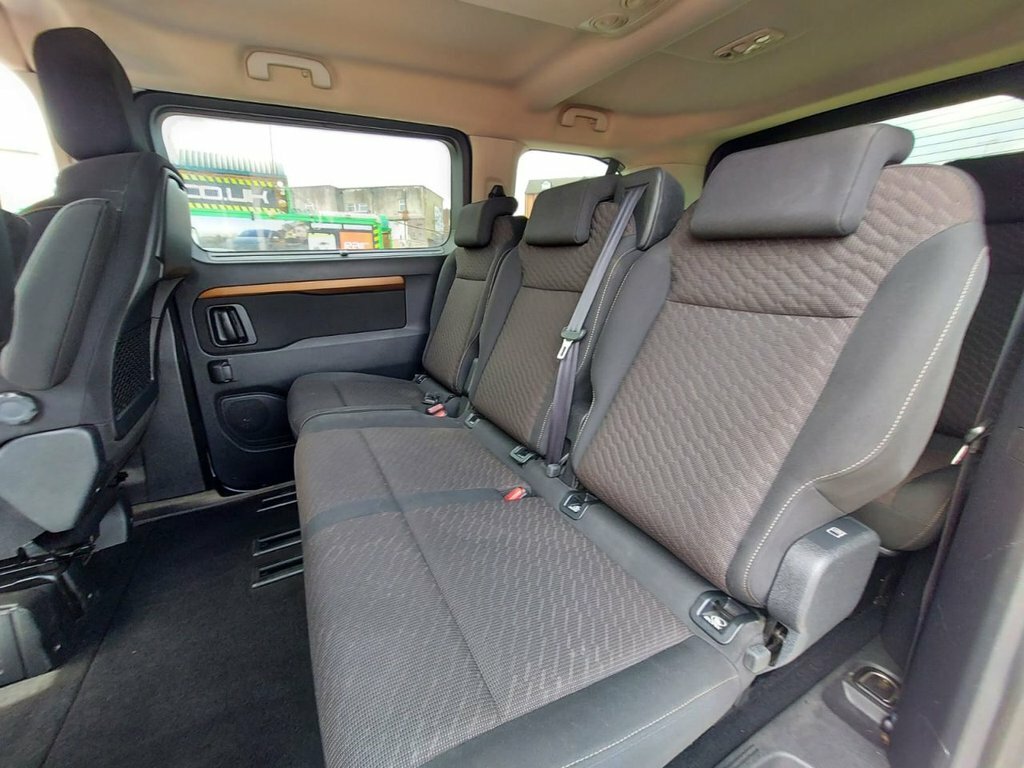 Toyota Proace Verso 2.0D Family Medium Mpv Mwb 8 Seat #26