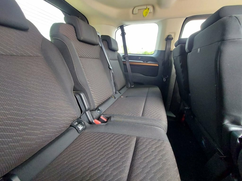 Toyota Proace Verso 2.0D Family Medium Mpv Mwb 8 Seat #23