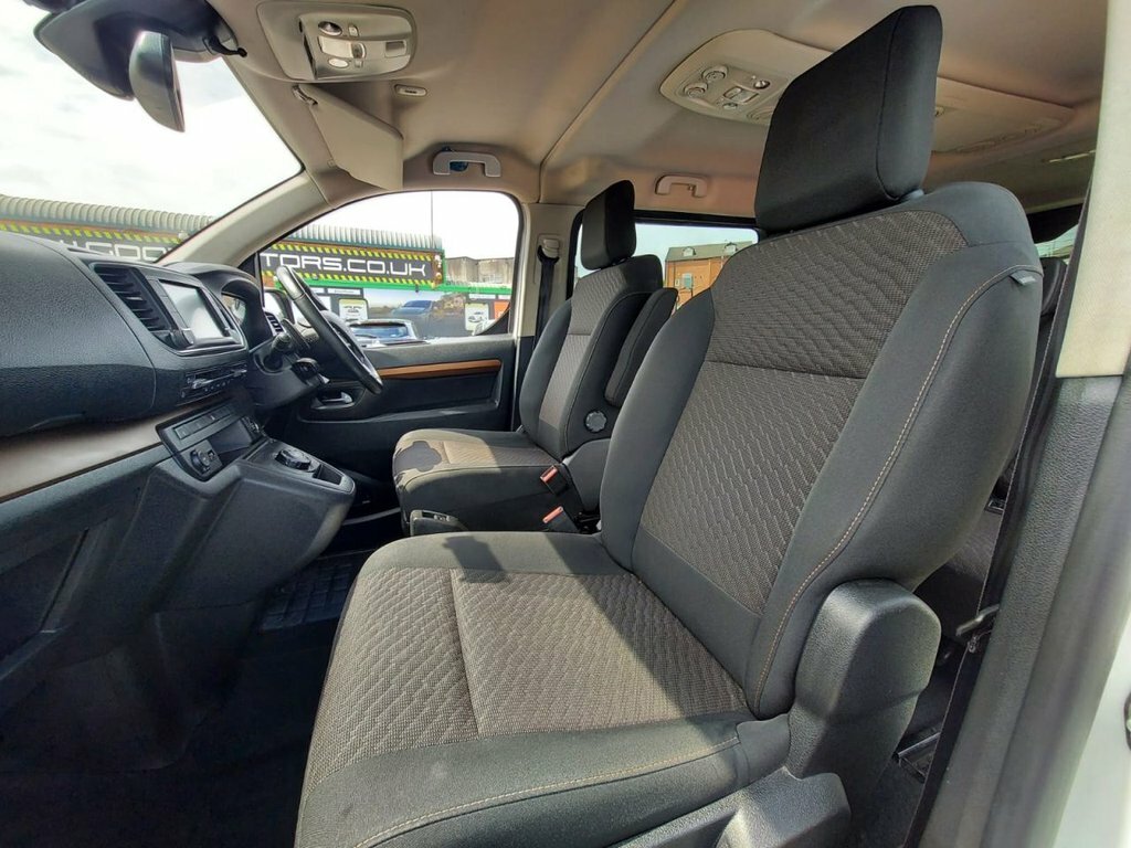 Toyota Proace Verso 2.0D Family Medium Mpv Mwb 8 Seat #20