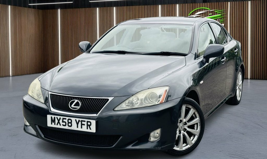 Lexus IS 2L Se Grey