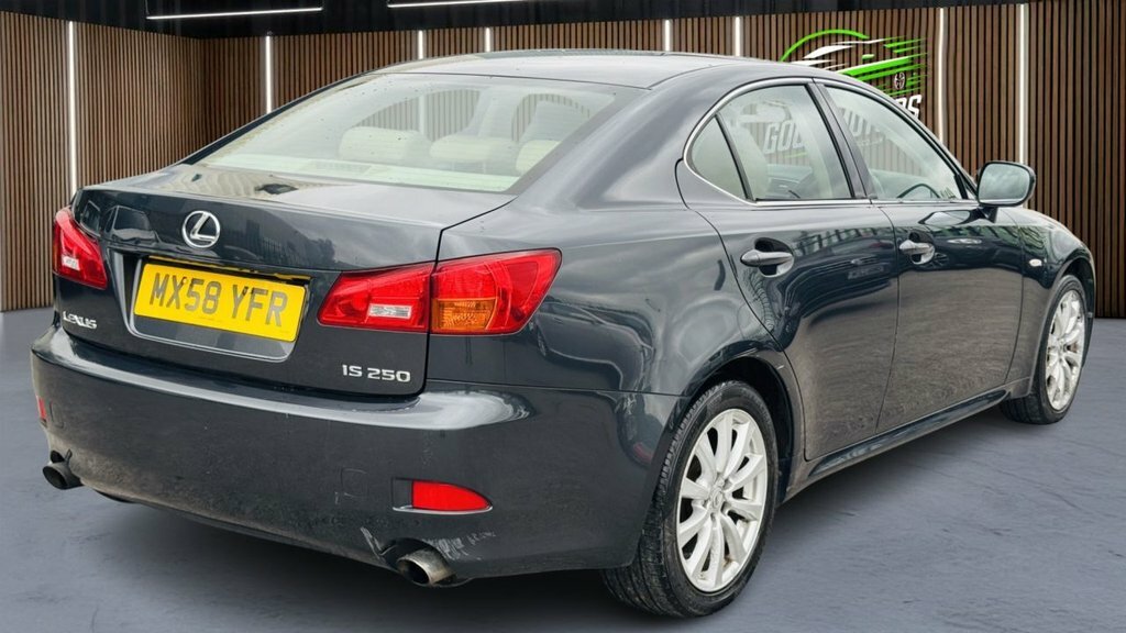 Lexus IS 2L Se Grey #4