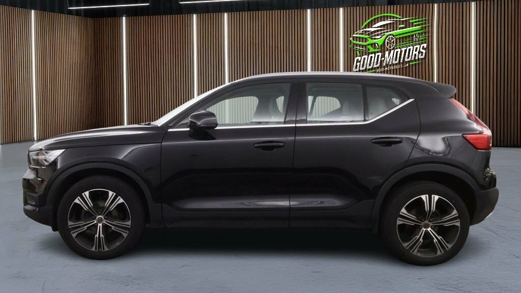 Volvo XC40 1.5L Inscription Pro Black #6