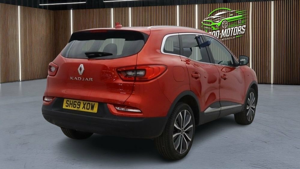 Renault Kadjar 1.3L Iconic Red #4