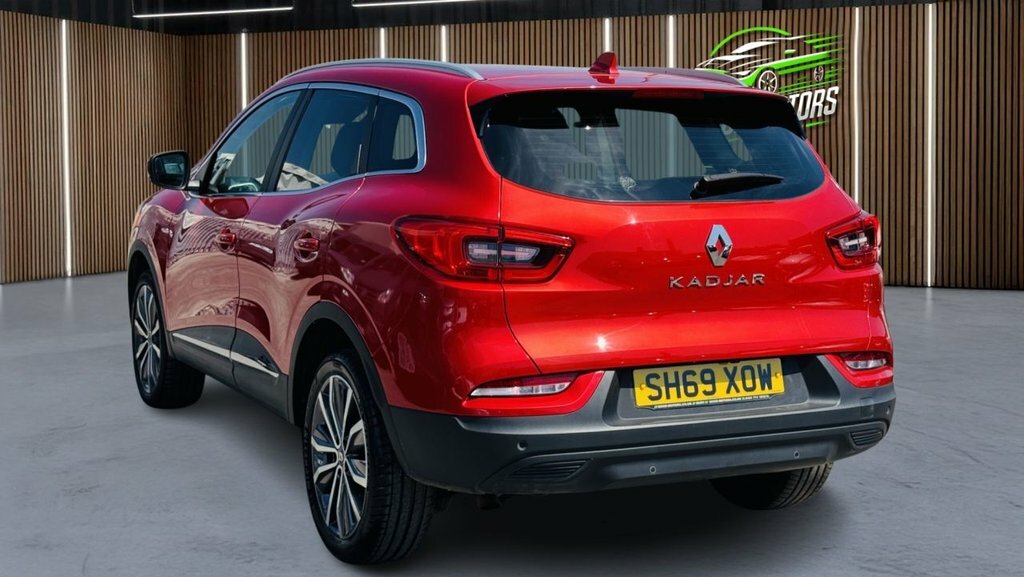 Renault Kadjar 1.3L Iconic Red #6
