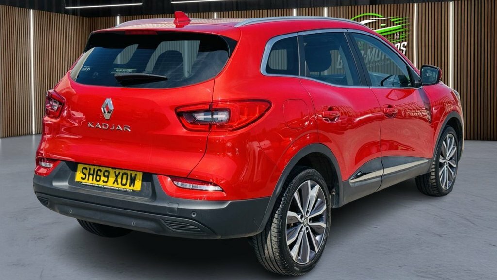 Renault Kadjar 1.3L Iconic Red #4