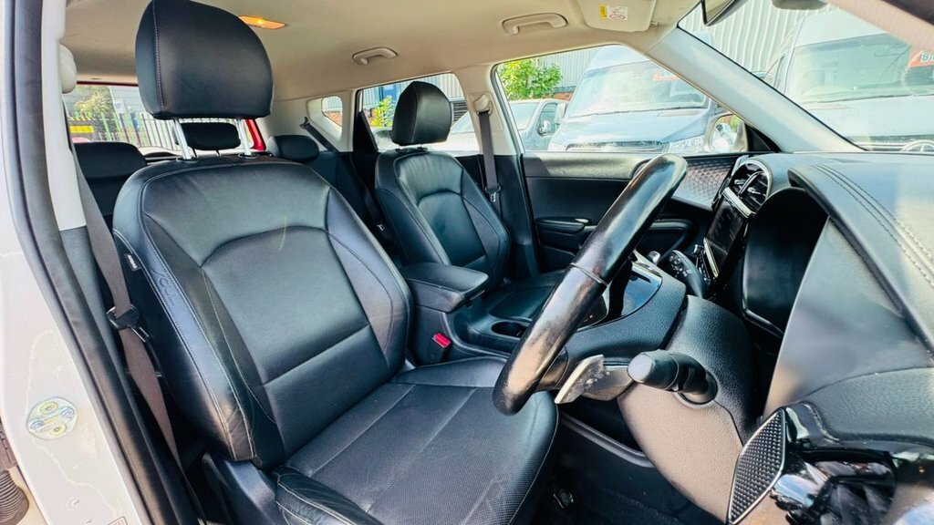 Kia Soul First Edition White #29