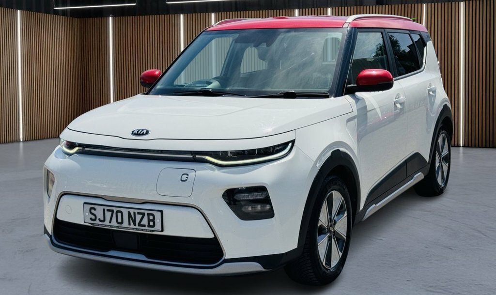 Kia Soul First Edition White #10