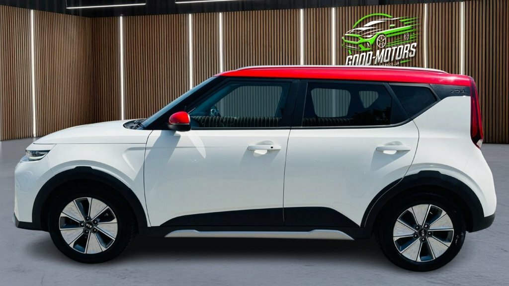 Kia Soul First Edition White #9