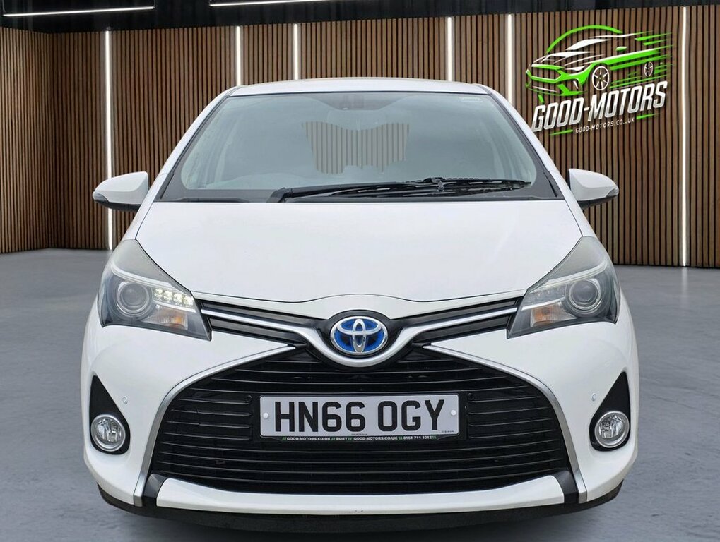 Toyota Yaris 1.5L Excel HN66OGY White #4