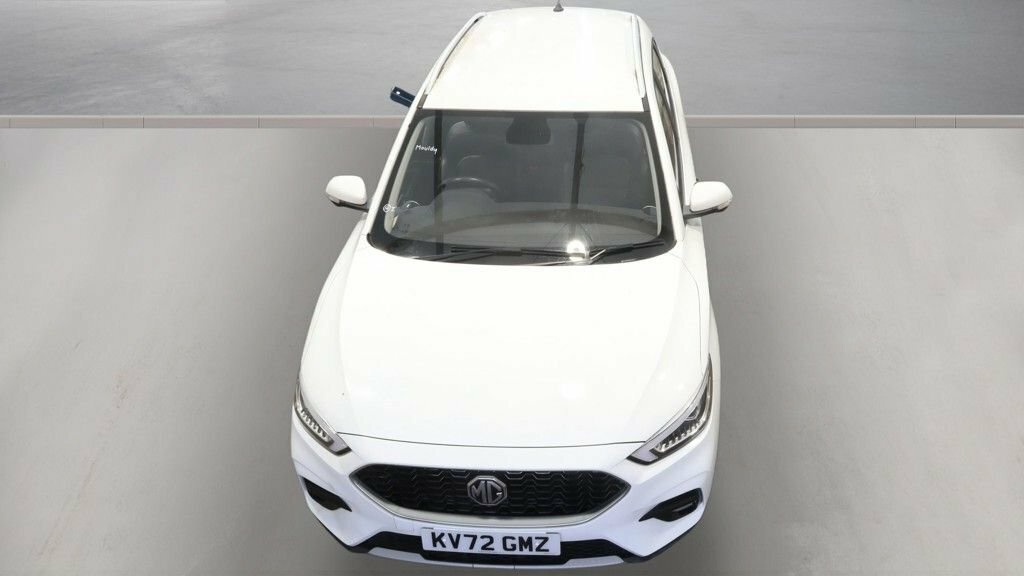 MG ZS 1L Exclusive White #4