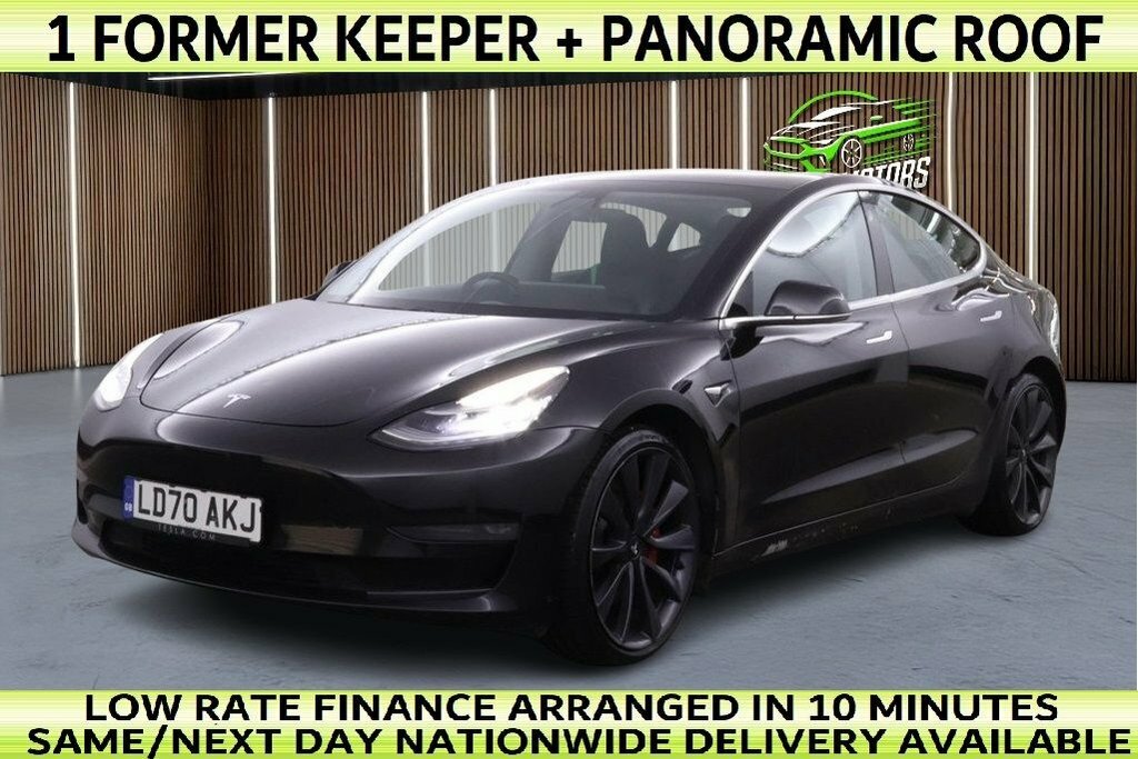 Tesla Model 3 Saloon Black