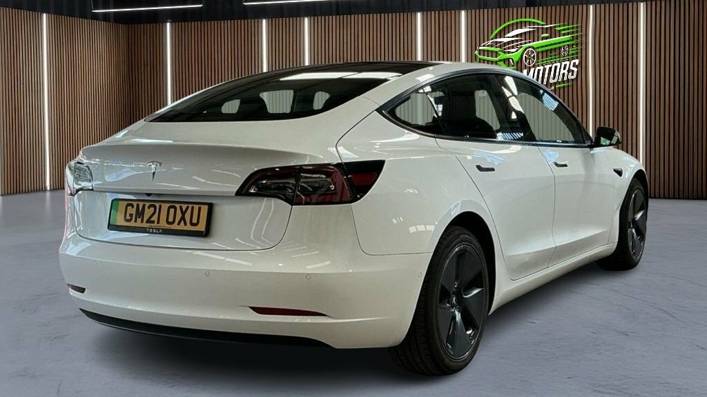 Tesla Model 3 Saloon White #3