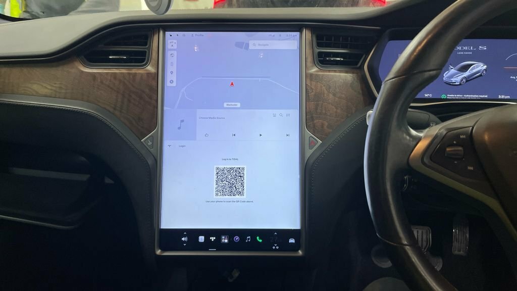 Tesla Model S Hatchback Dual Grey #10