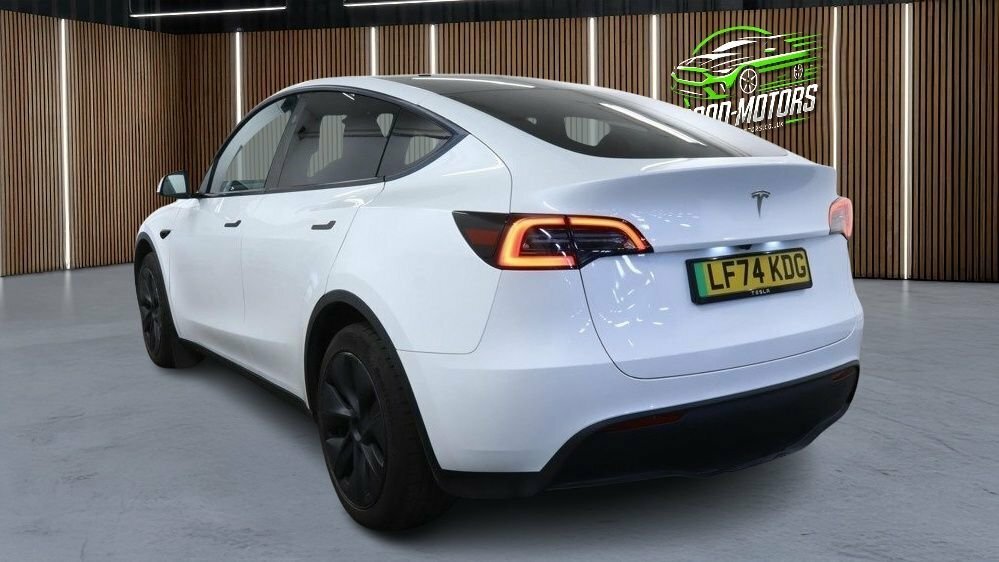 Tesla Model Y Suv White #5