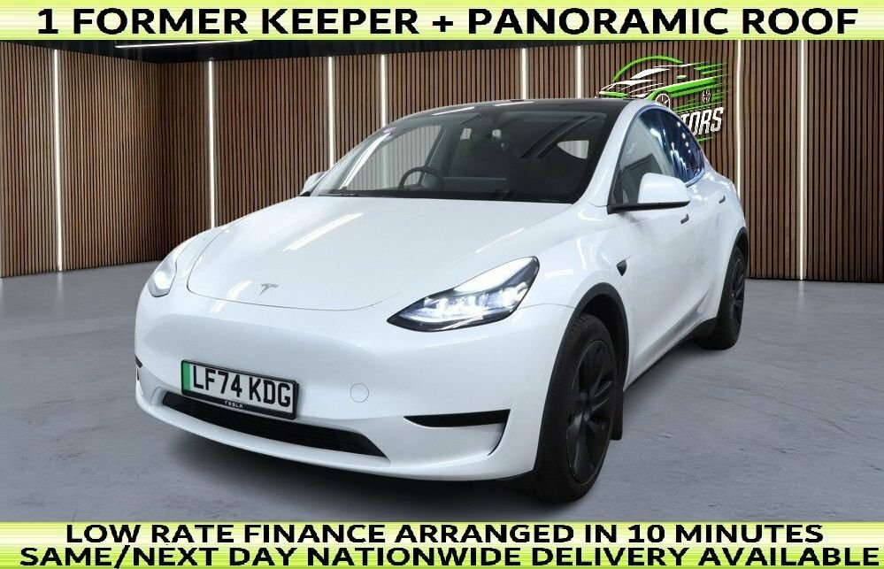 Tesla Model Y Suv White
