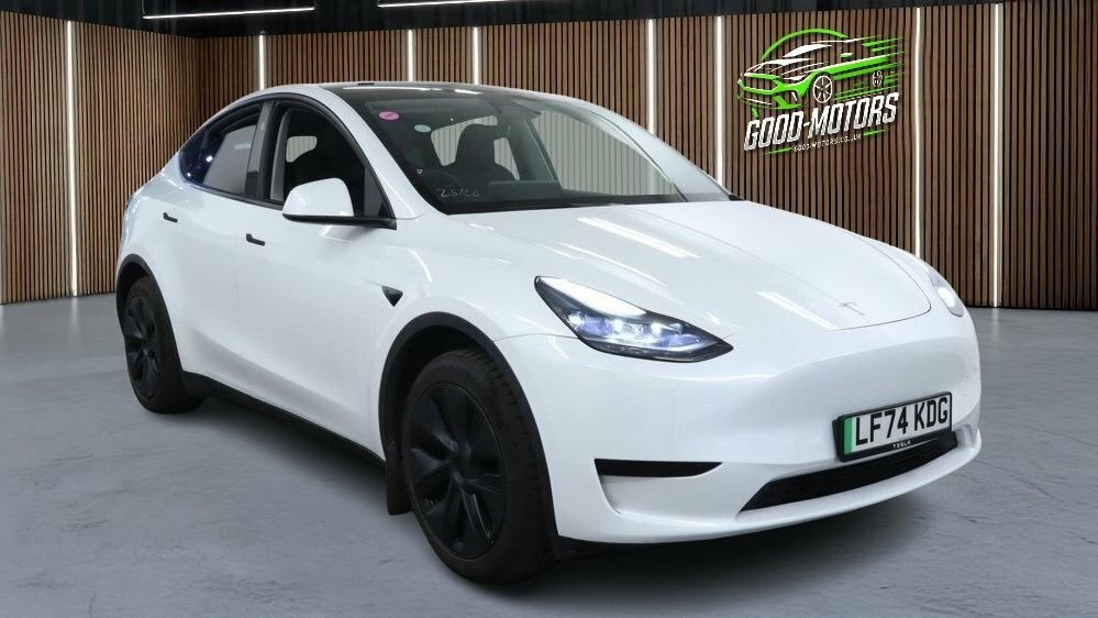 Tesla Model Y Suv White #2