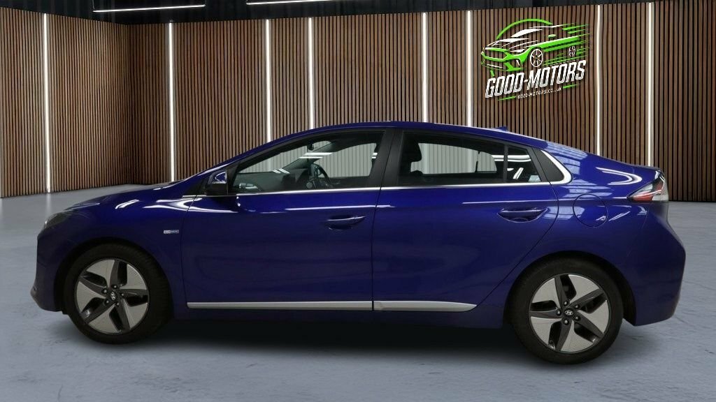 Hyundai Ioniq Hatchback Blue #6