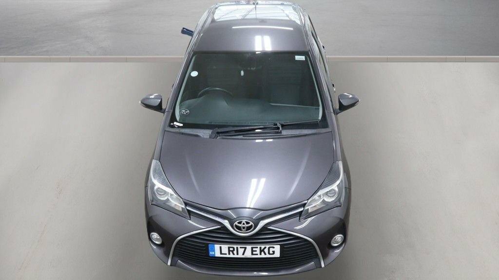 Toyota Yaris 1.5 Vvt-i Excel Black #7