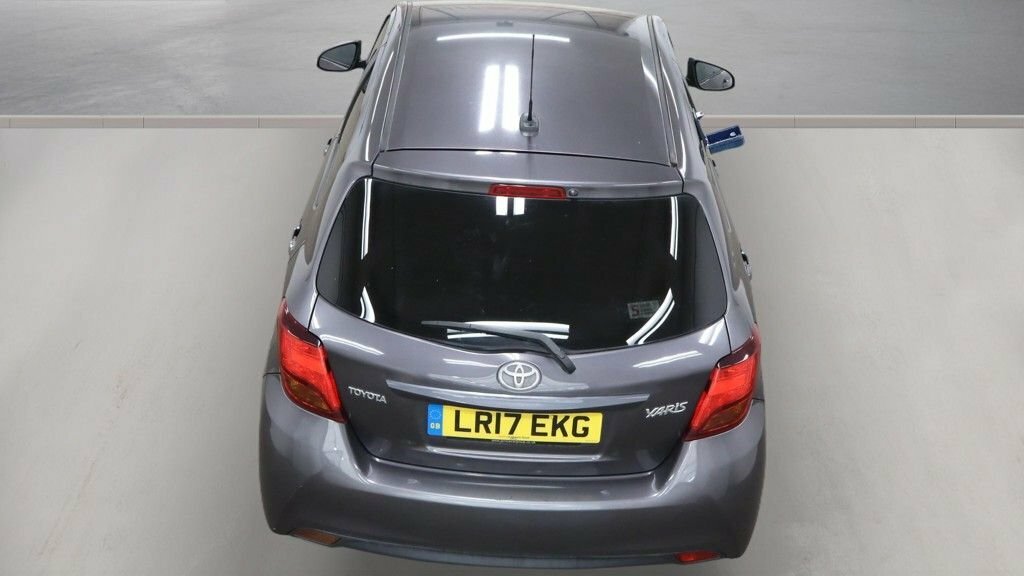 Toyota Yaris 1.5 Vvt-i Excel Black #8