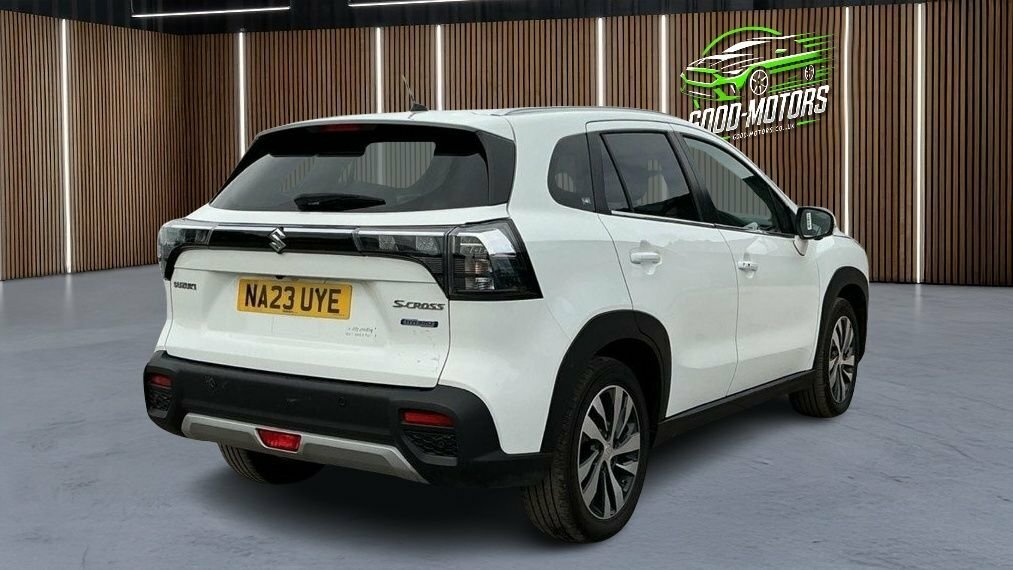Suzuki S Cross 1.4L Motion White #4