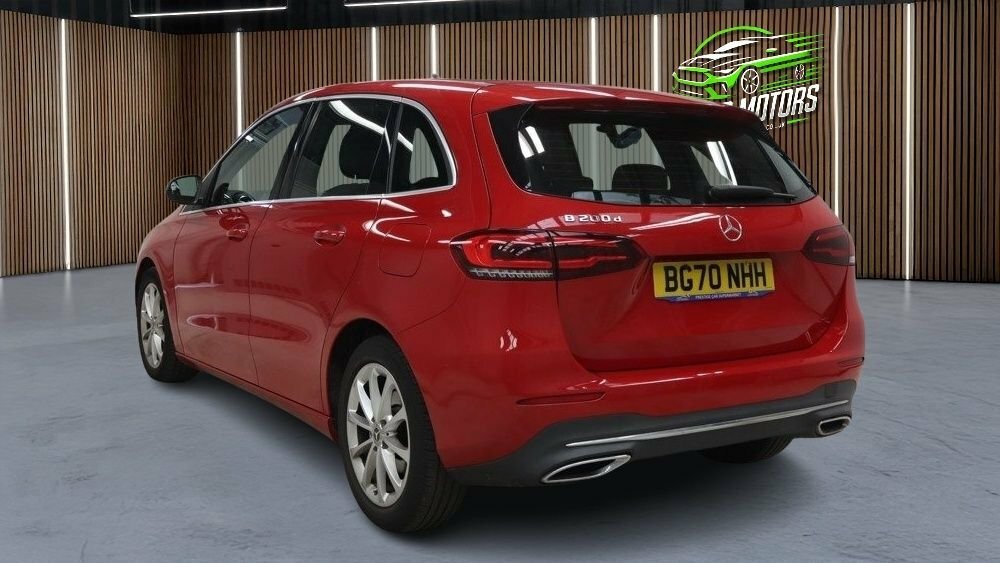 Mercedes-Benz B Class 2L Sport Red #5