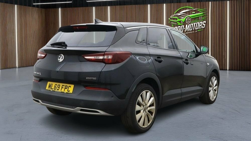 Vauxhall Grandland X 1.2L Elite Nav Black #4