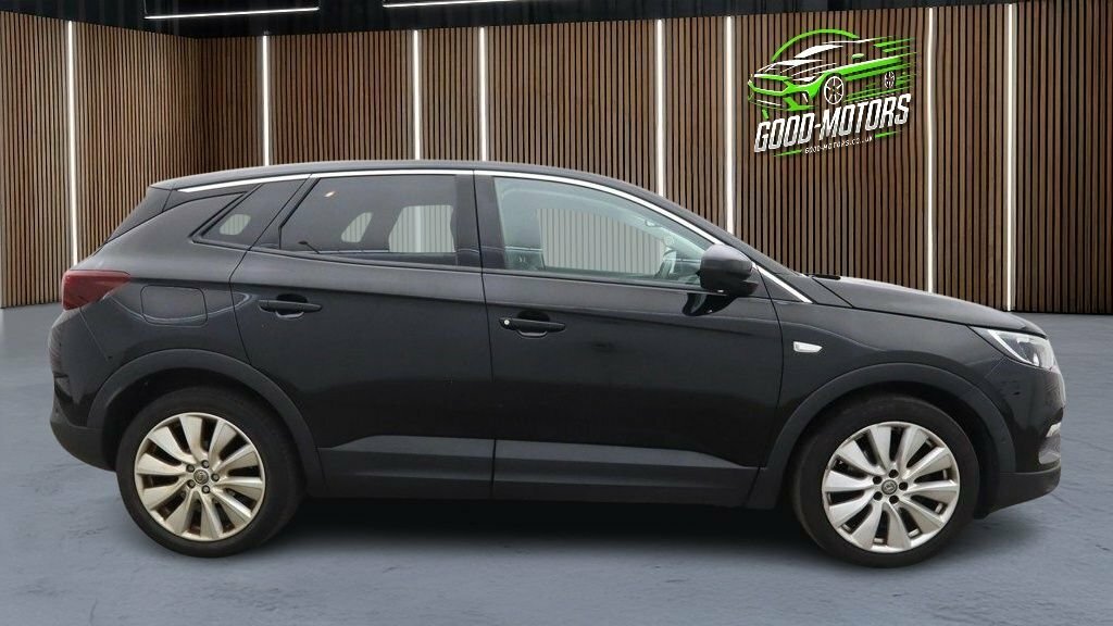 Vauxhall Grandland X 1.2L Elite Nav Black #3