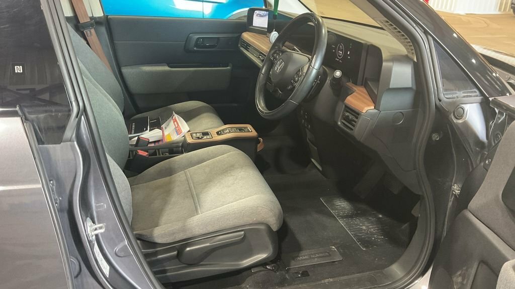 Honda E 35.5Kwh Advance 17In Alloy Yellow #8
