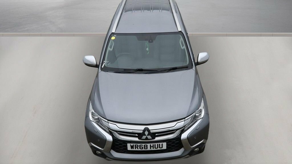 Mitsubishi Shogun Sport 2.4L 4 Grey #5