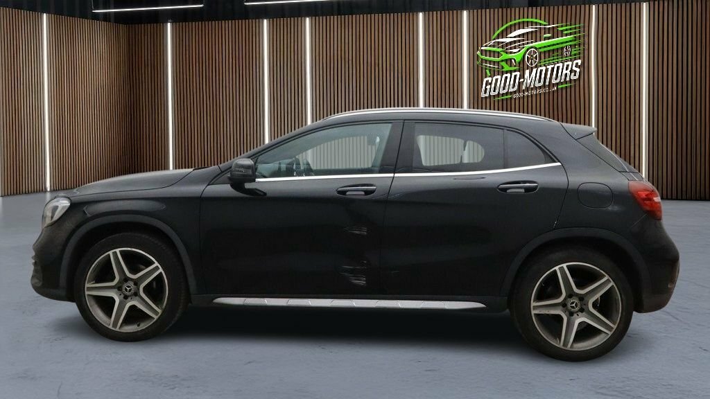 Mercedes-Benz GLA Class 1.6L Amg Line Black #6