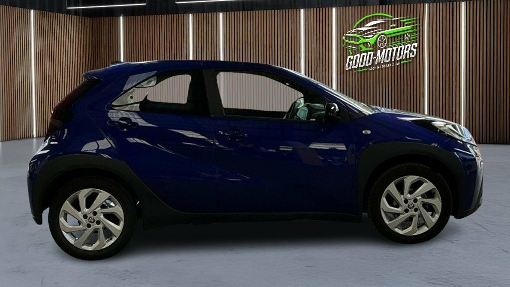 Toyota Aygo X 1L Pure Blue #3