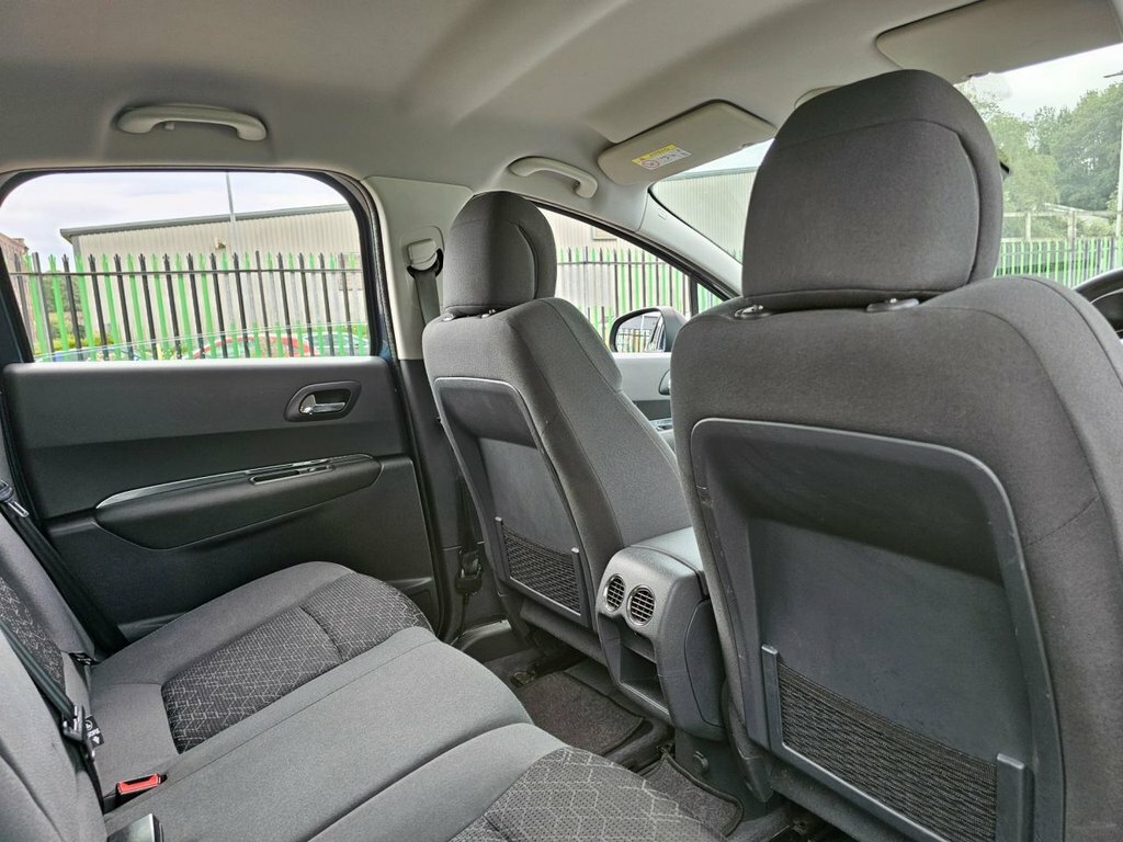 Peugeot 3008 Active Grey #20