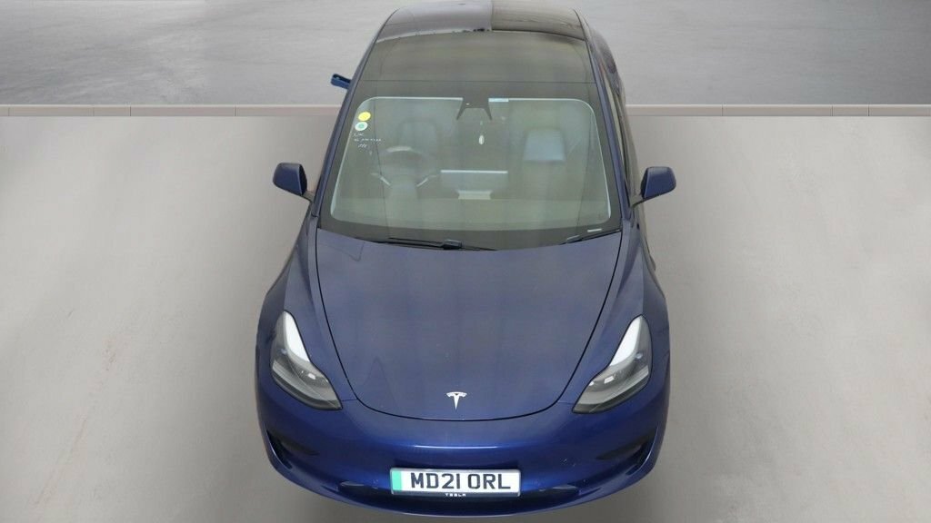 Tesla Model 3 Saloon Blue #3