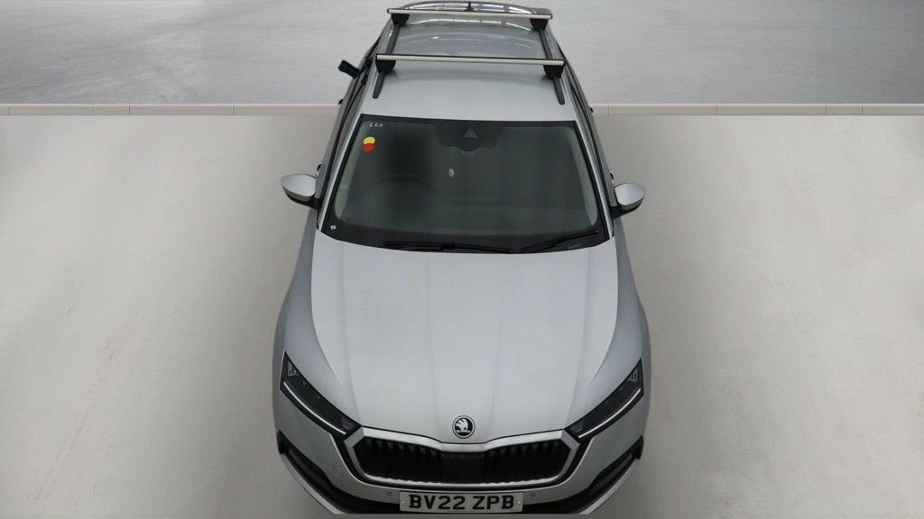 Skoda Octavia 1L Se Technology Silver #6
