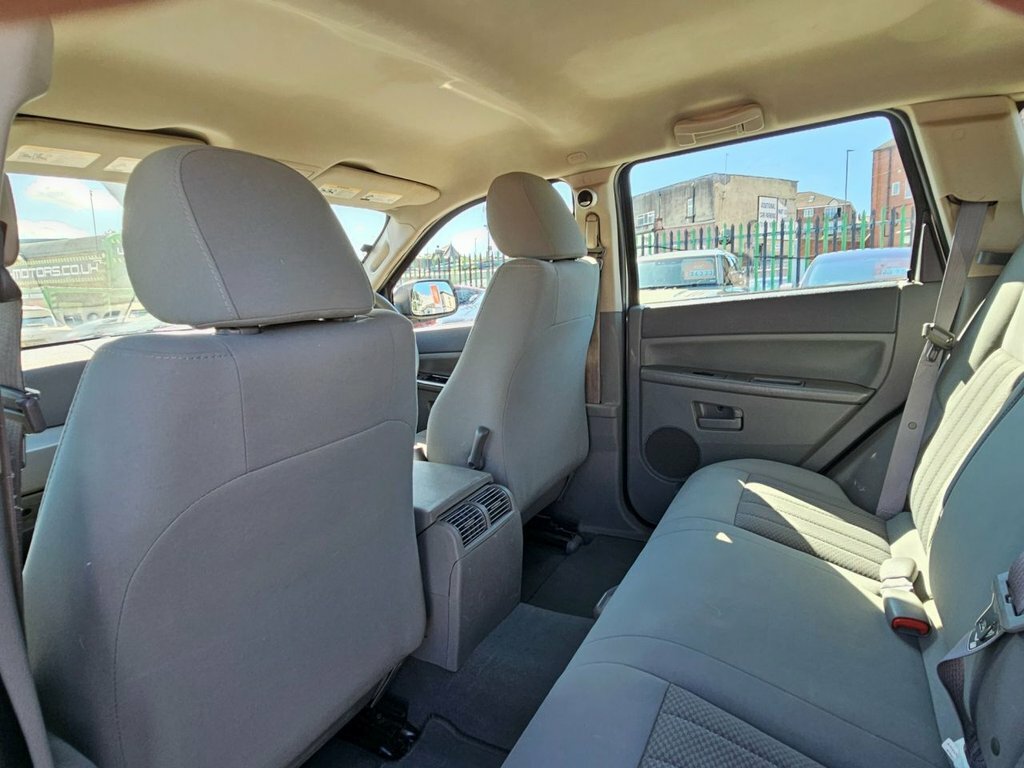 Jeep Grand Cherokee V8 Crd Overland Silver #15