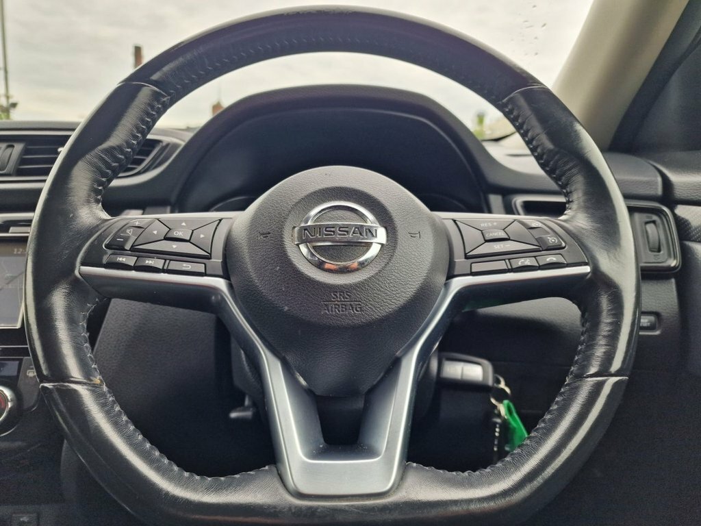 Nissan X-Trail Dci Tekna White #17