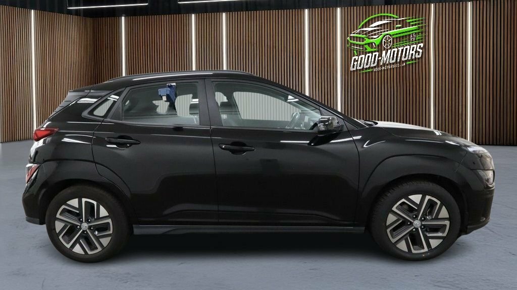 Hyundai Kona Suv Black #3