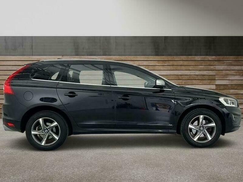 Volvo XC60 2.0 D4 R-design Nav Black #5