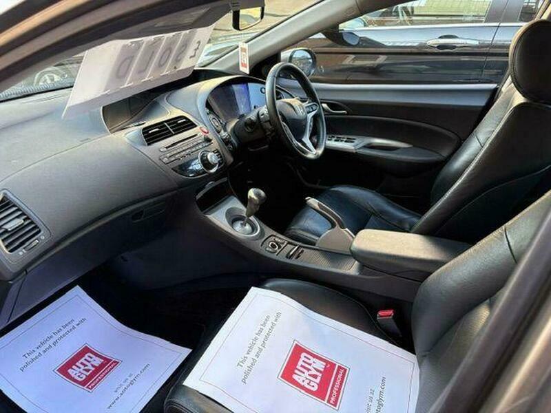 Honda Civic 1.8 I-vtec Sport #9