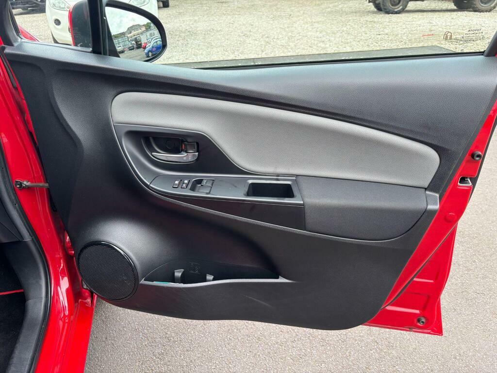 Toyota Yaris Vvt-i Icon Grey #27