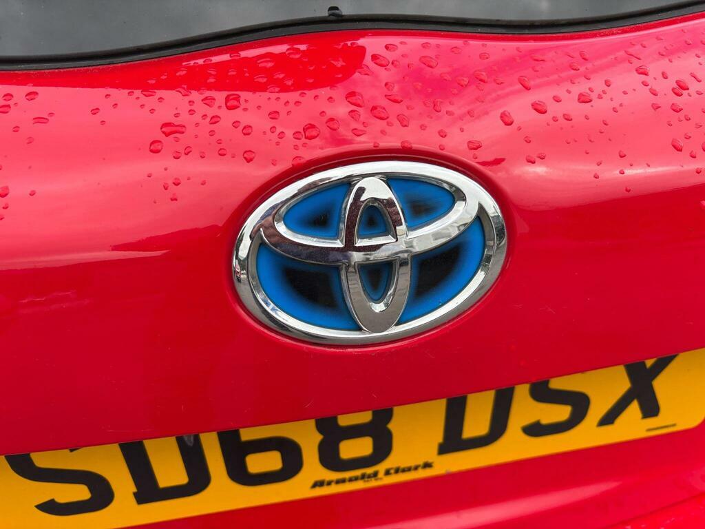 Toyota Yaris Vvt-i Icon Grey #46