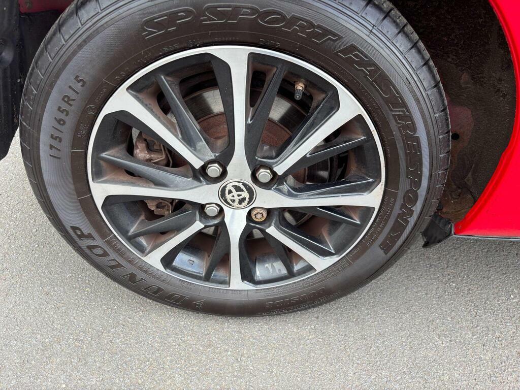 Toyota Yaris Vvt-i Icon Grey #30