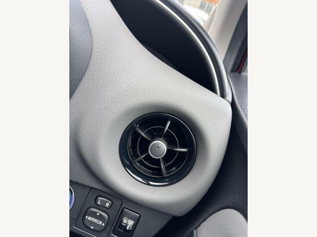 Toyota Yaris Vvt-i Icon Grey #20