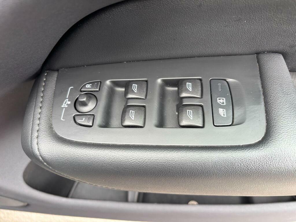 Volvo XC60 II B4 Plus Dark Awd Mild Hybrid, 2.0 Blue #48