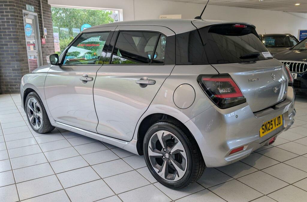 Suzuki Swift 1.2 Mhev Ultra Cvt Euro 6 Ss SN25VJD Silver #4