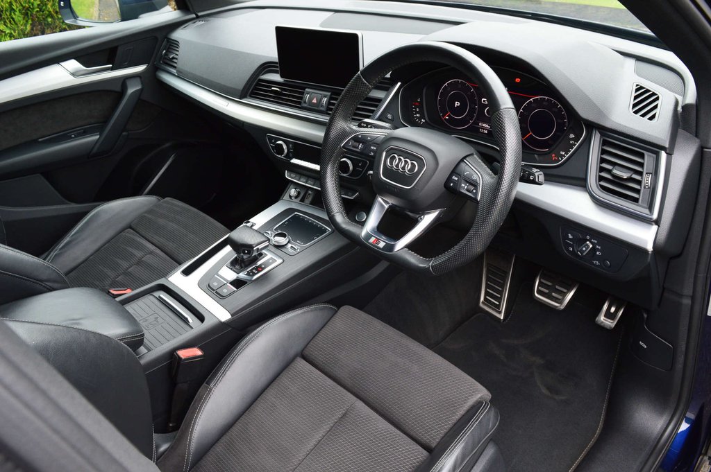 Audi Q5 40 Tdi Quattro S Black #8