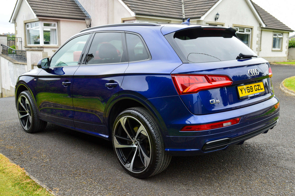 Audi Q5 40 Tdi Quattro S Black #7