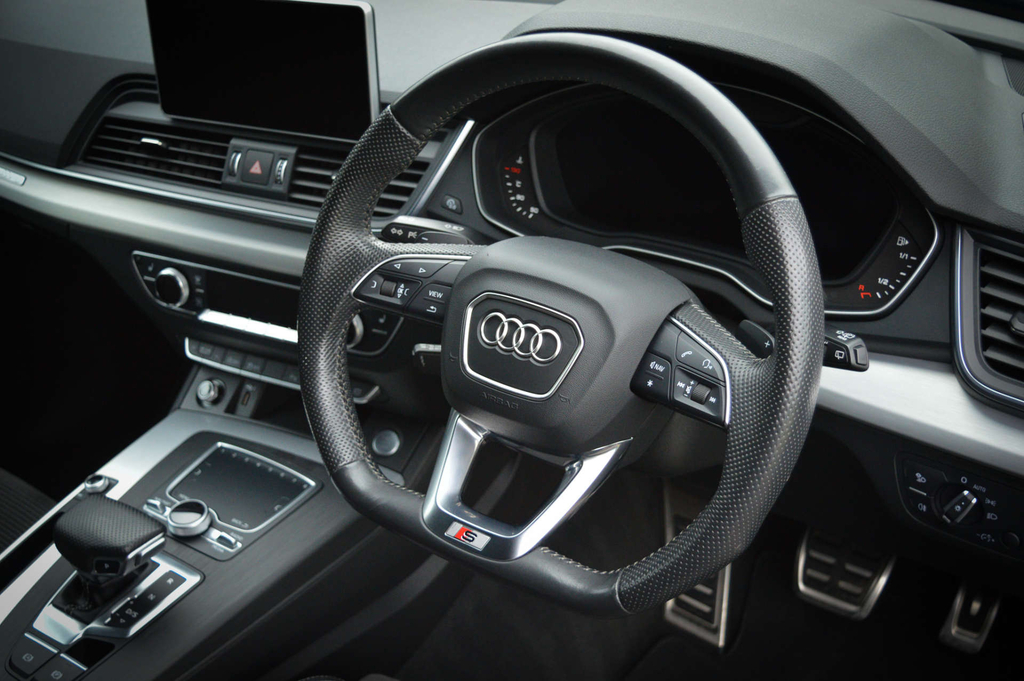 Audi Q5 40 Tdi Quattro S Black #17