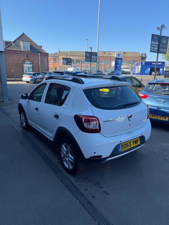 Dacia Sandero Stepway 1.5 Dci Laureate Euro 6 Ss BD65YMP #4
